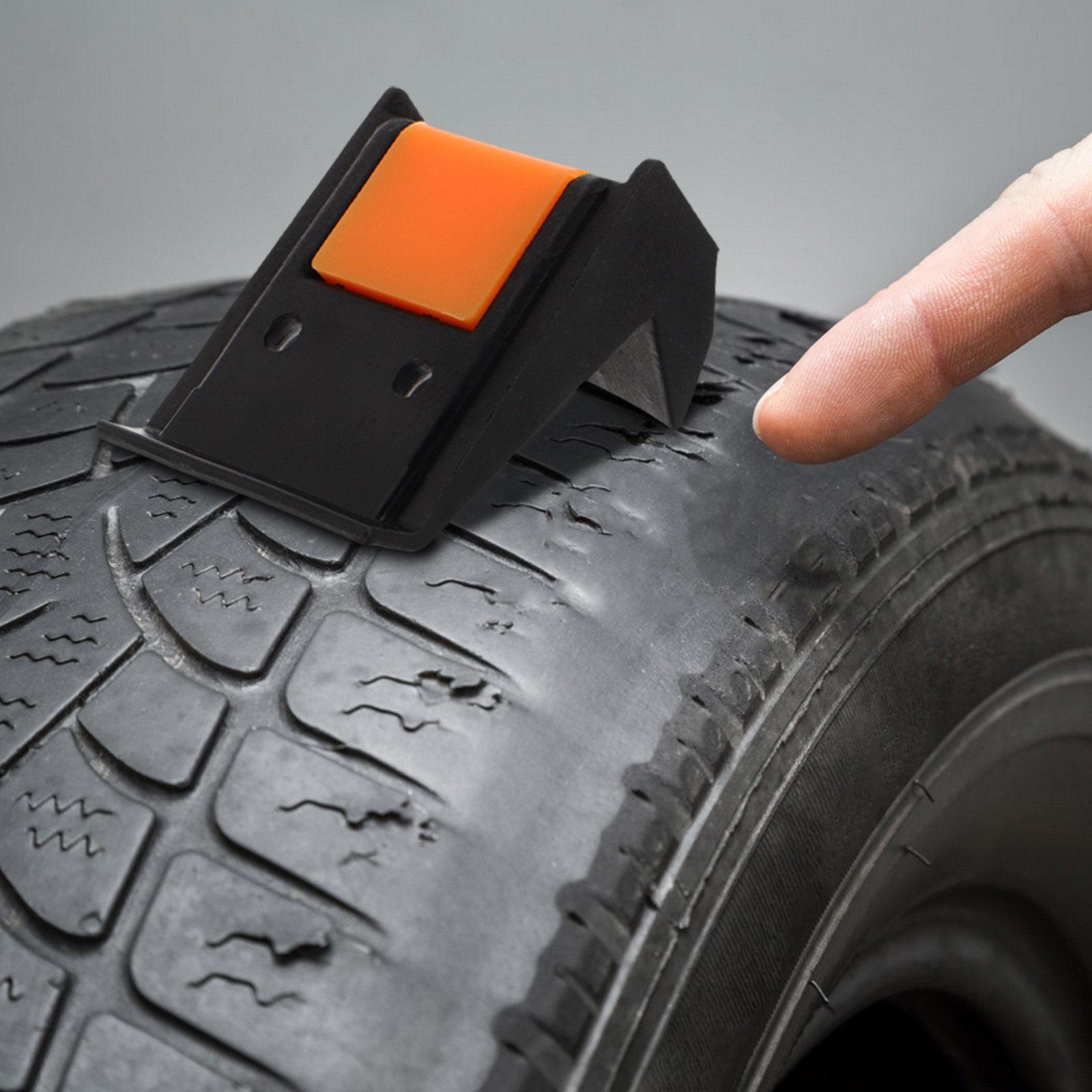 Motorcycle Tire Changer Clamp  - Home Improvement Tools 评论和价格